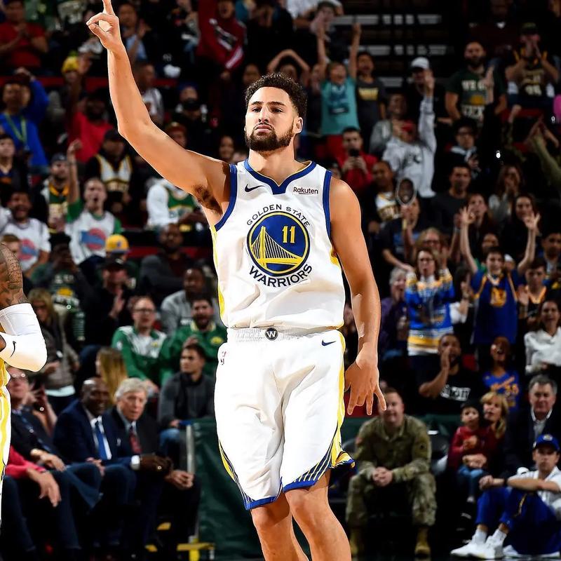 埃梅里神了！大黑马阿斯顿维拉豪取6连胜，力压切尔西升至联赛第三（埃梅里太神了！阿斯顿维拉豪取六连胜，反超切尔西升至联赛第三）