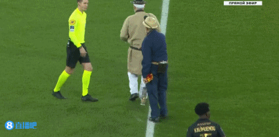 非洲杯战报：塔普索巴绝杀，布基纳法索2-1十人赤道几内亚（非洲杯：塔普索巴补时绝杀，布基纳法索2-1力克十人赤道几内亚）