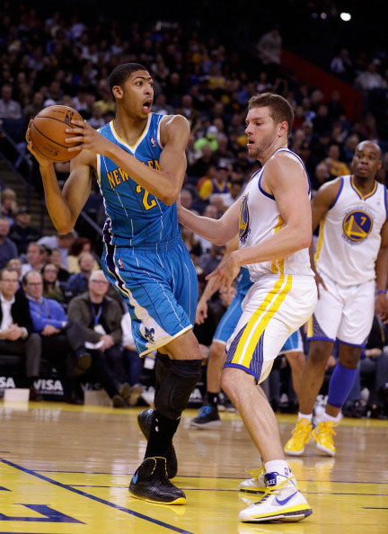 阿尔瓦雷斯 阿尔瓦雷斯