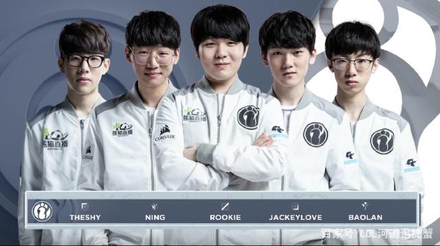 不断拉大 不断拉大